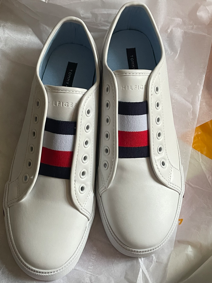 Tommy Hilfiger Anni Sneaker | Buyandship MY | Shop Worldwide And Ship ...