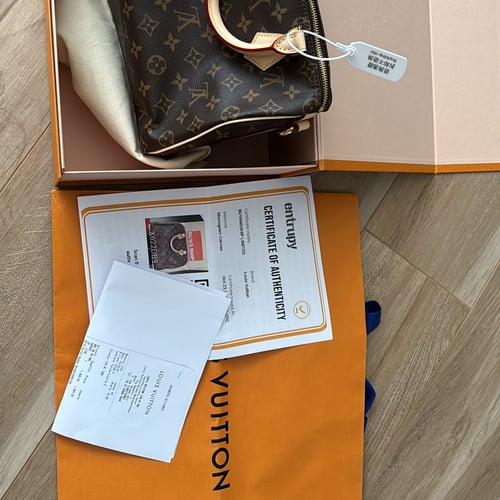 Buy&Ship Member unboxing image