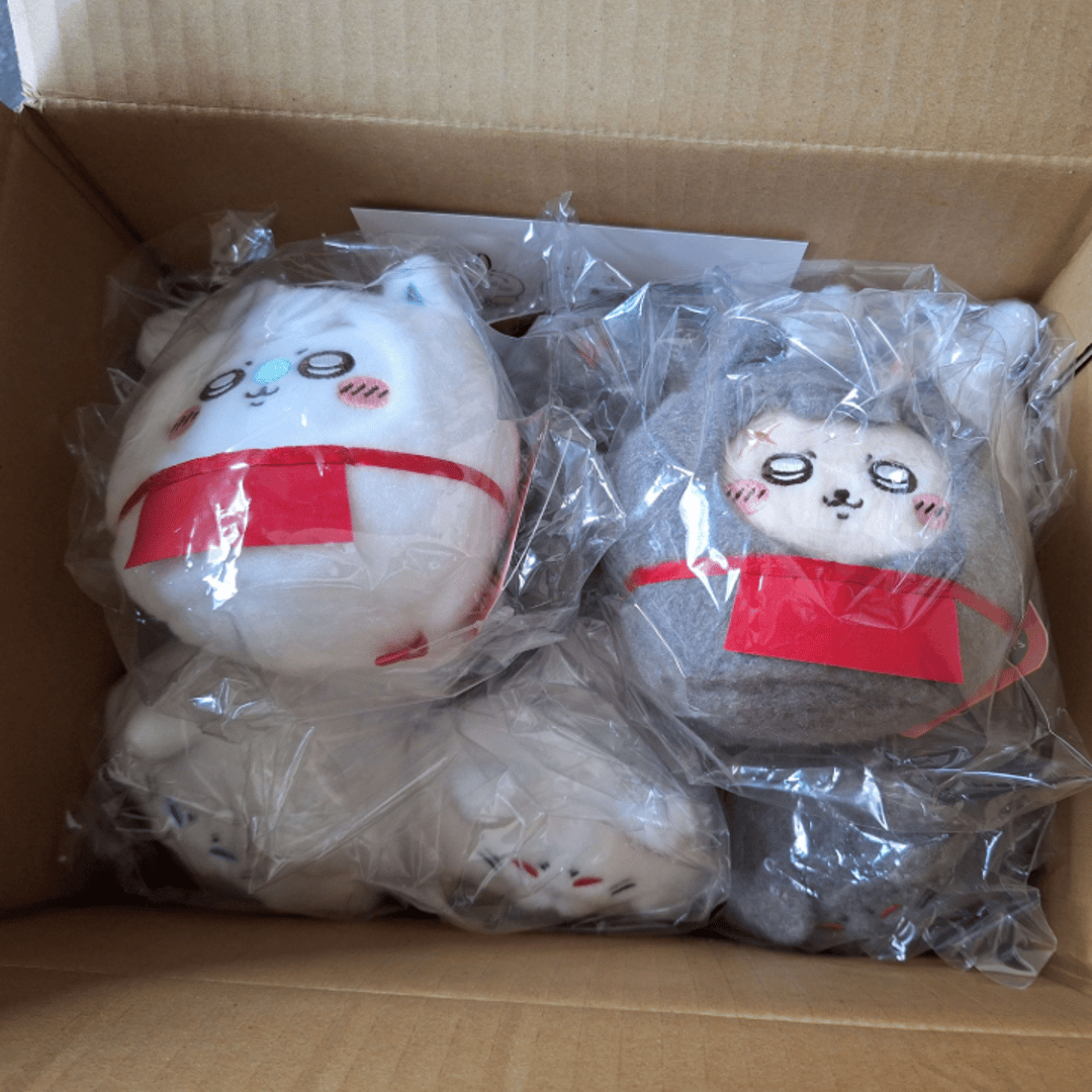 週末セール！ 伏見店限定 稲荷だるまぬいぐるみ ハチワレ くりまんじゅう 古本屋 Amazon.co.jp: ちいかわもぐもぐ本舗 伏見店限定 稲荷だるま