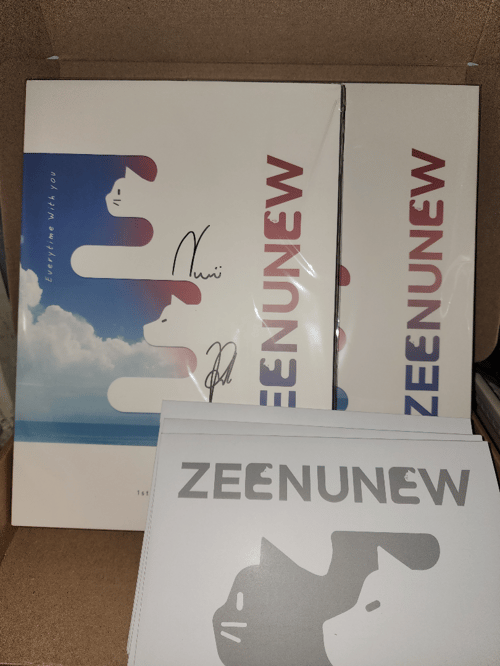 ZeeNunew 1st Photobook Boxset