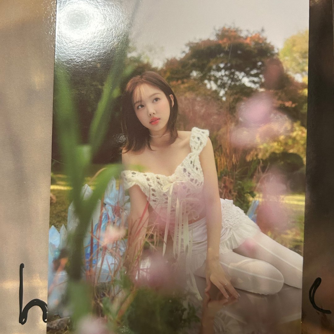 直筆サイン入り アメリカ限定盤CD Twice 『Between 1&2 』US K