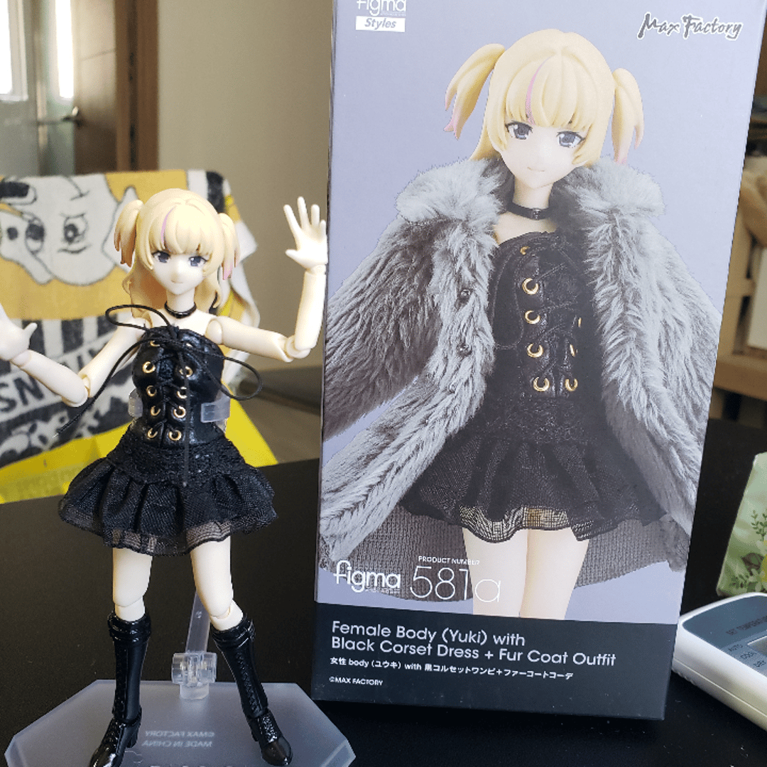 figma Female Body (Yuki) with Black Corset Dress Outfit