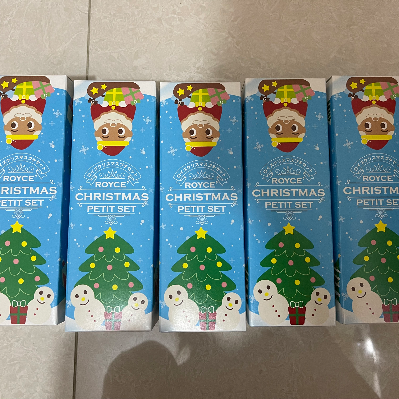 Royce Christmas chocolate Buyandship Hong Kong