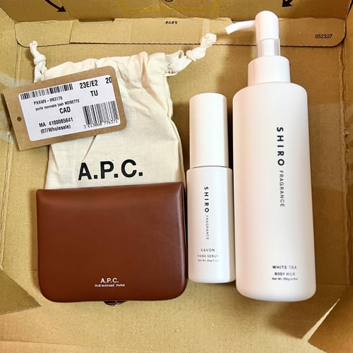Buy&Ship Member unboxing image