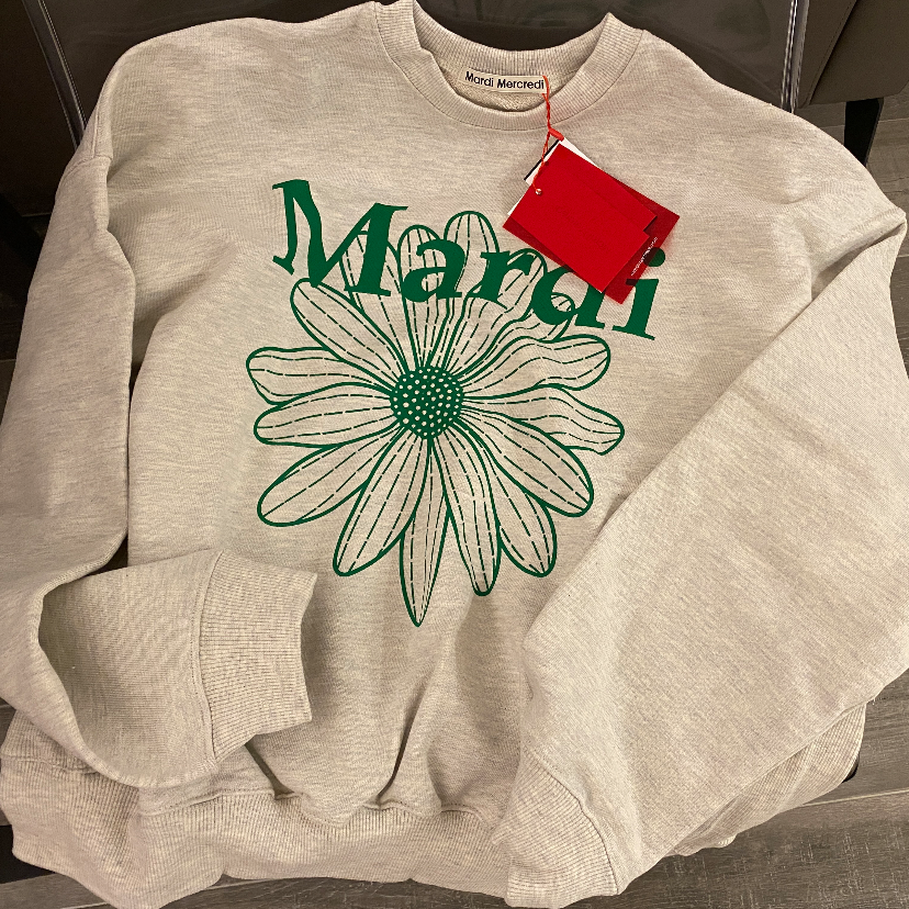 MARDI MERCREDI🌼sweatshirt 衛衣 | Buyandship Singapore