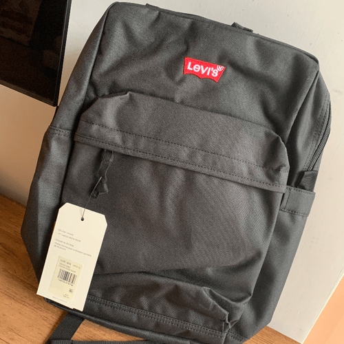 Levi's backpack 2025