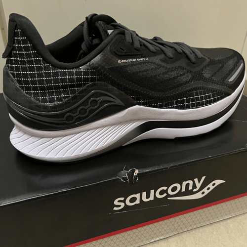 Saucony shop shoes hk