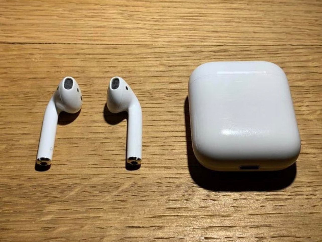 AirPods 2 - Black Friday late come | Buyandship Singapore