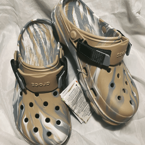 Crocs steel hotsell toe shoes