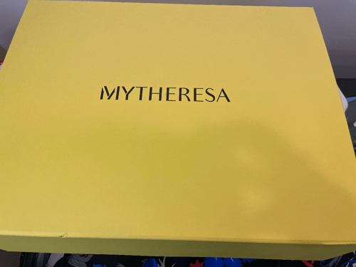 Buy&Ship Member unboxing image