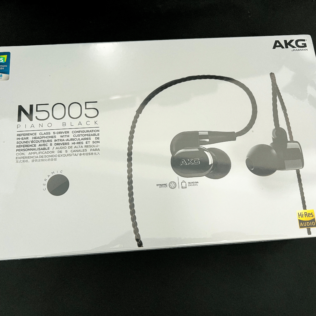 AKG N5005  Reference Class 5-driver configuration in-ear headphones with  customizable sound