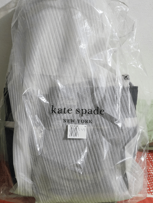 Buy&Ship Member unboxing image
