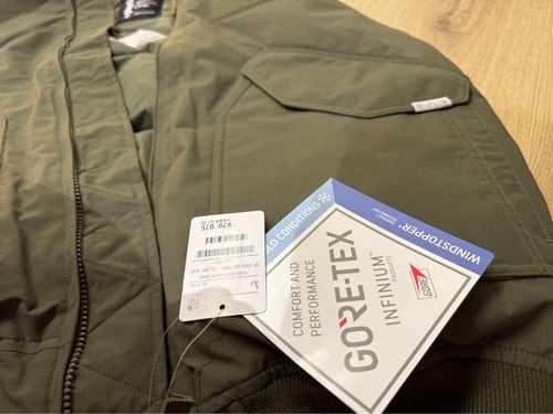 Plus Phenix/別注 GORE-TEX DOWN FLIGHT VEST｜Daytona Park