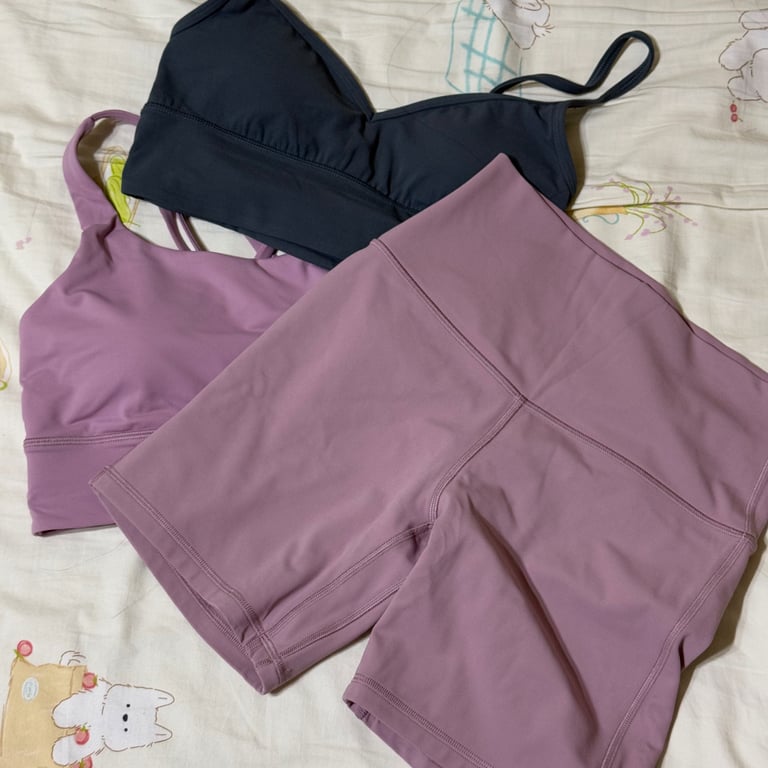 Lululemon sports bra bought on Black Friday