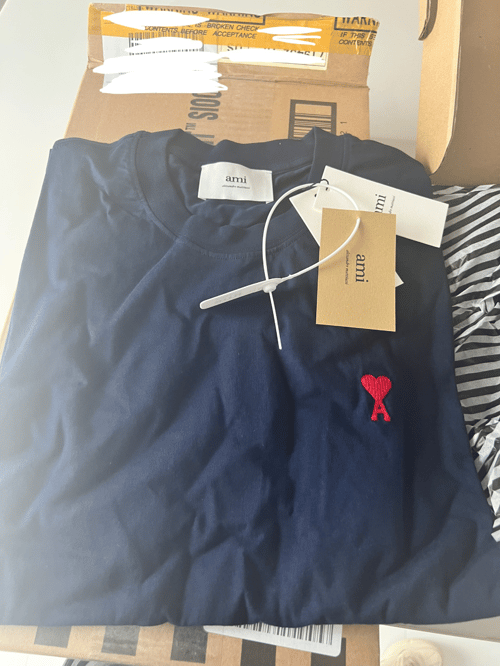 Buy&Ship Member unboxing image