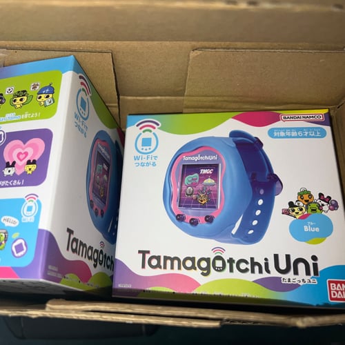 kwyjibo様】Tamagotchi Uni Blue kwyjibo様】Tamagotchi Uni Blue
