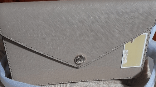 Buy&Ship Member unboxing image