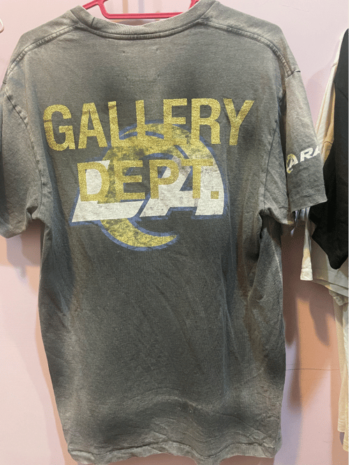 Gallery Dept Gdx La Rams Sun Faded Black Tee