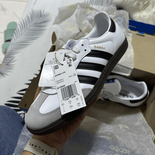 adidas gazelle silver green womens Adidas Unisex Samba OG FWR Sneakers White