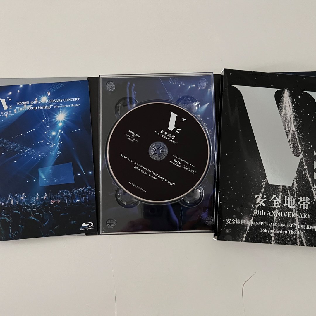 DVD/安全地帯 40th ANNIVERSARY CONCERT 商品詳細ページ | 玉置浩二 安全地帯 OFFICIAL STORE | ＜Blu