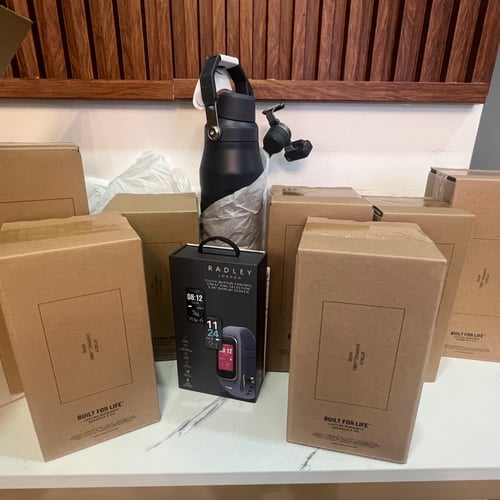 Buy&Ship Member unboxing image