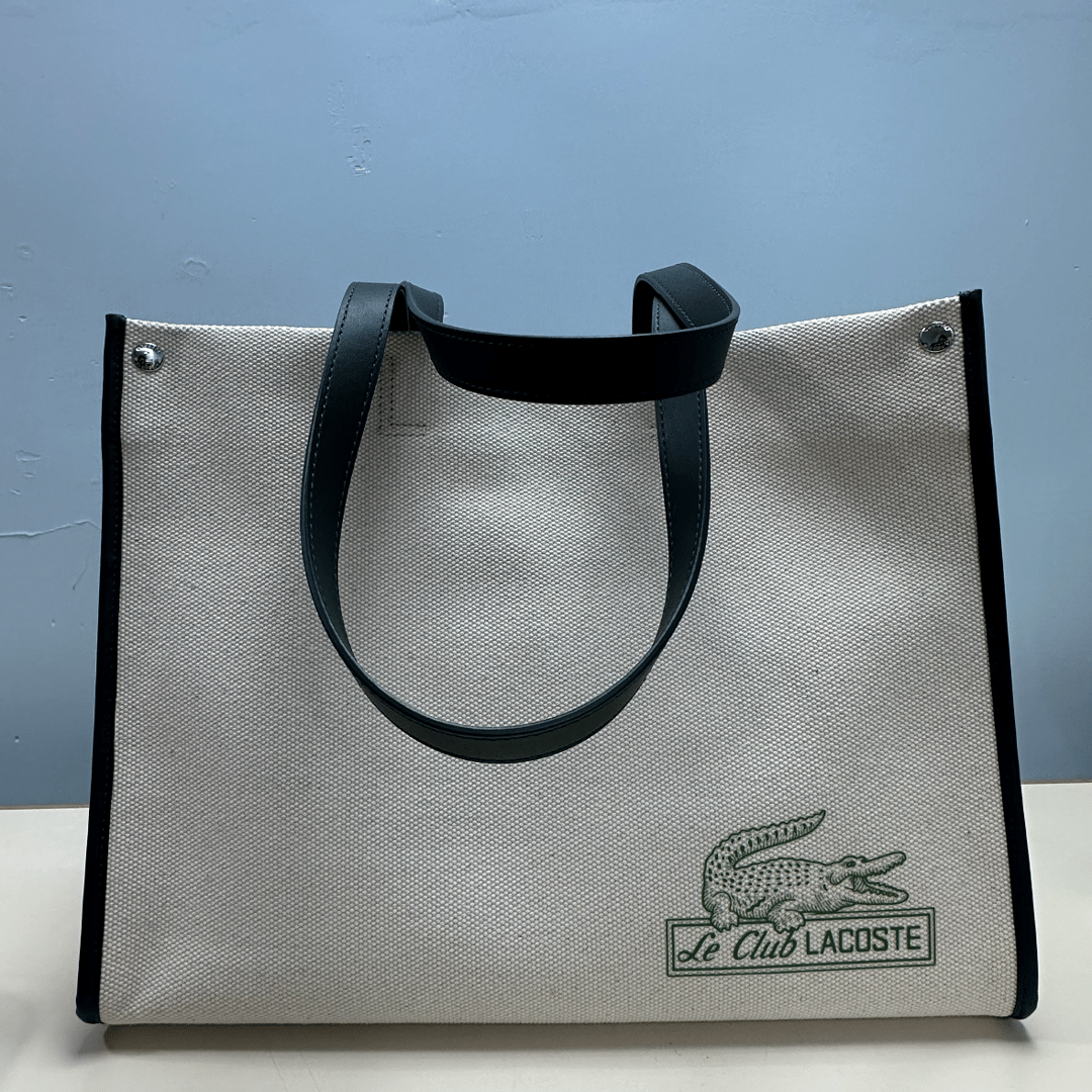 Lacoste handbag 🐊 Buyandship（香港）