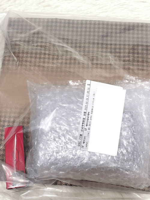 Buy&Ship Member unboxing image