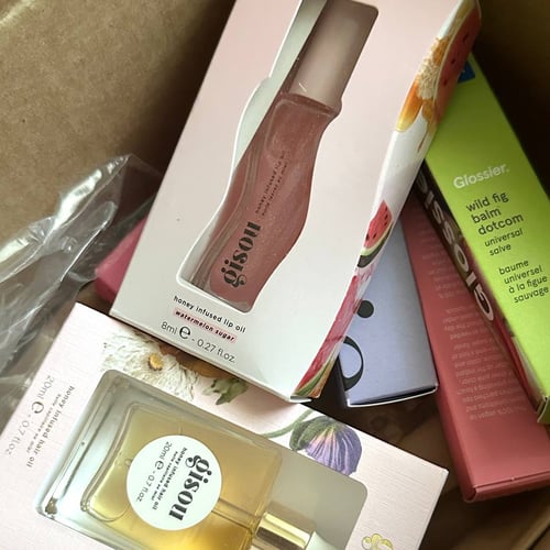 Buy&Ship Member unboxing image