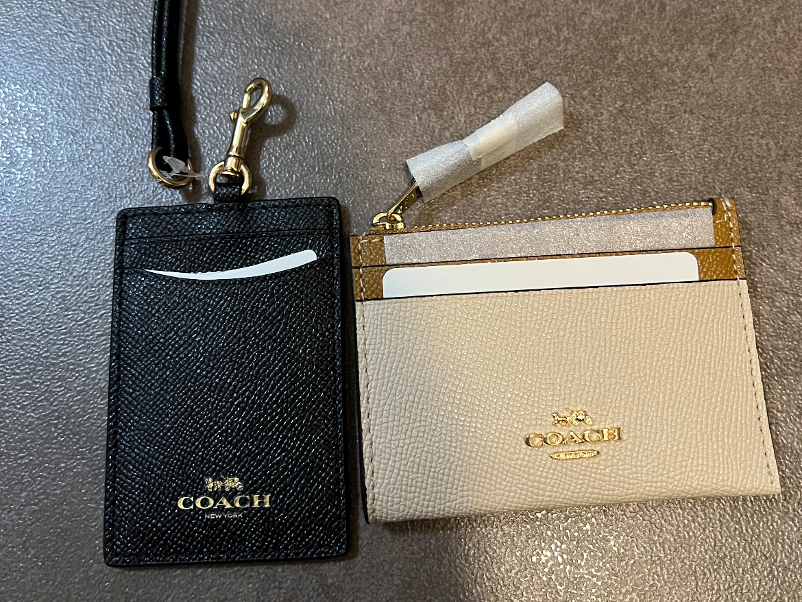 Coach Mini Skinny Id Case | Buyandship Hong Kong