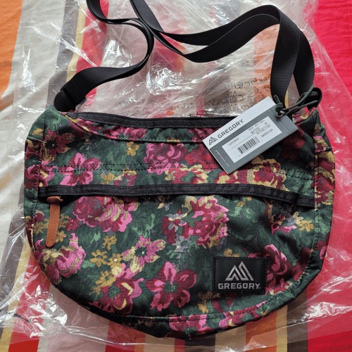 Gregory floral hotsell sling bag